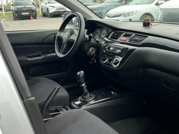 Mitsubishi Lancer IX Рестайлинг с пробегом 2006 года, цена 577 000 рублей, 251104 км, седан, Автокод Объявления