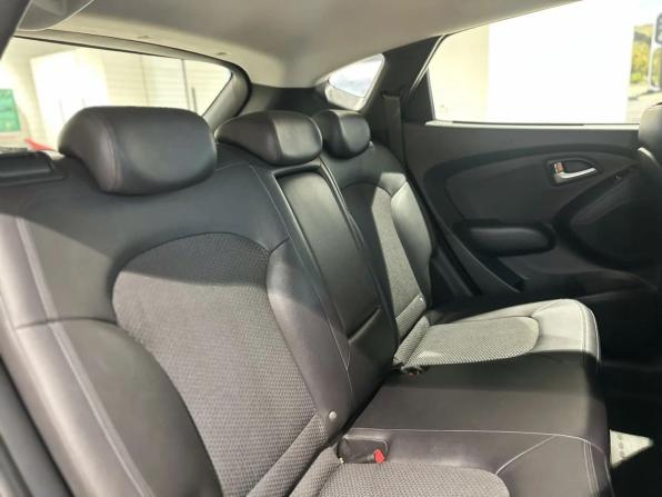 Hyundai ix35 I с пробегом 2010 года, цена 1 090 000 рублей, 239000 км, внедорожник, Автокод Объявления