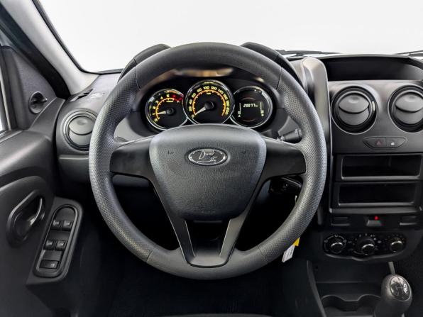 Lada (ВАЗ) Largus I Рестайлинг с пробегом 2024 года, цена 1 400 000 рублей, 29970 км, универсал, Автокод Объявления