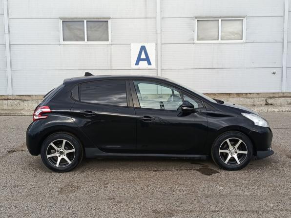 Peugeot 208 I с пробегом 2013 года, цена 570 000 рублей, 166000 км, хэтчбек, Автокод Объявления