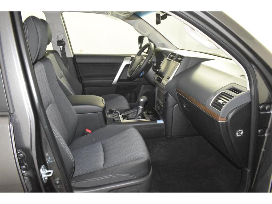 Toyota Land Cruiser Prado 150 Series Рестайлинг 3 Москва  - изображение 19