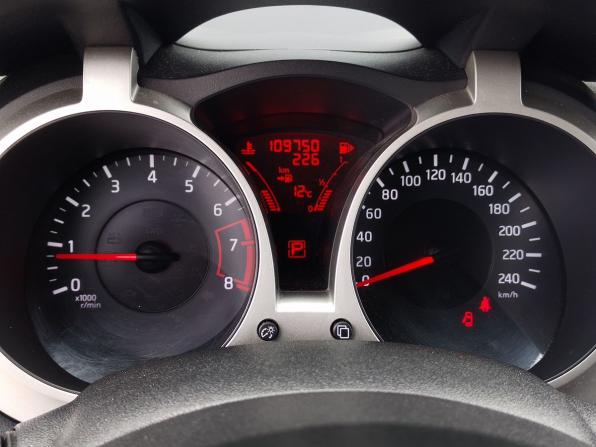 Nissan Juke I с пробегом 2012 года, цена 1 070 000 рублей, 109000 км, внедорожник, Автокод Объявления