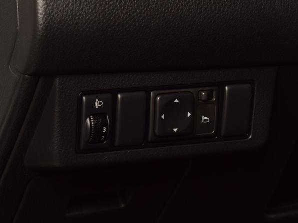 Nissan Tiida I Рестайлинг с пробегом 2011 года, цена 799 995 рублей, 187855 км, хэтчбек, Автокод Объявления