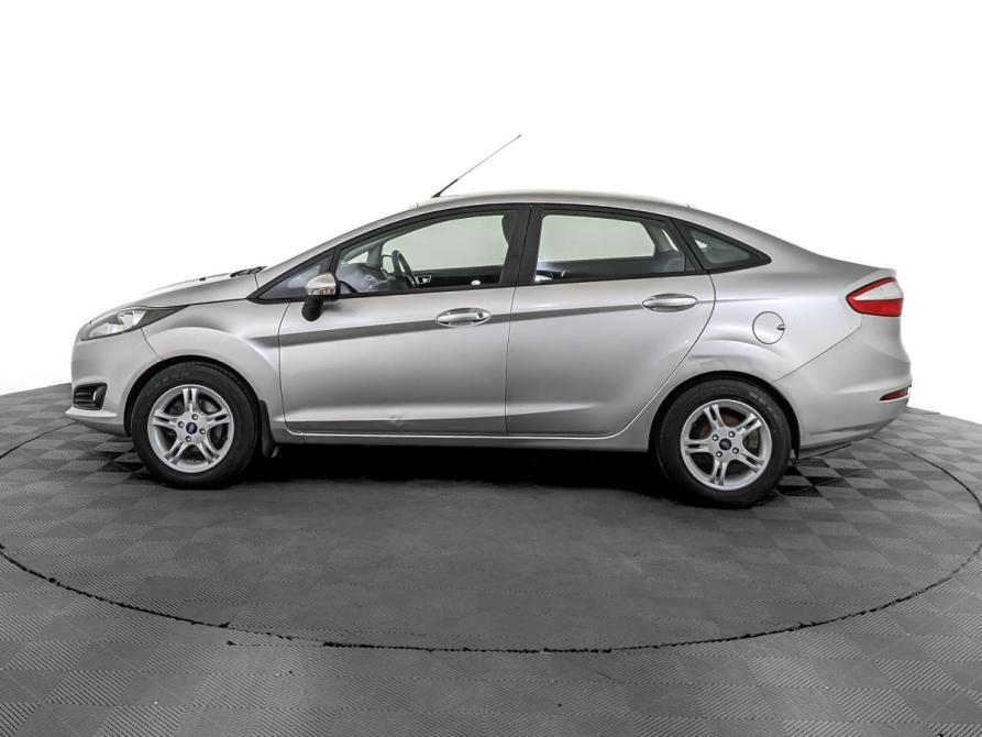 Ford Fiesta Mk6 Рестайлинг Санкт-Петербург  - изображение 8