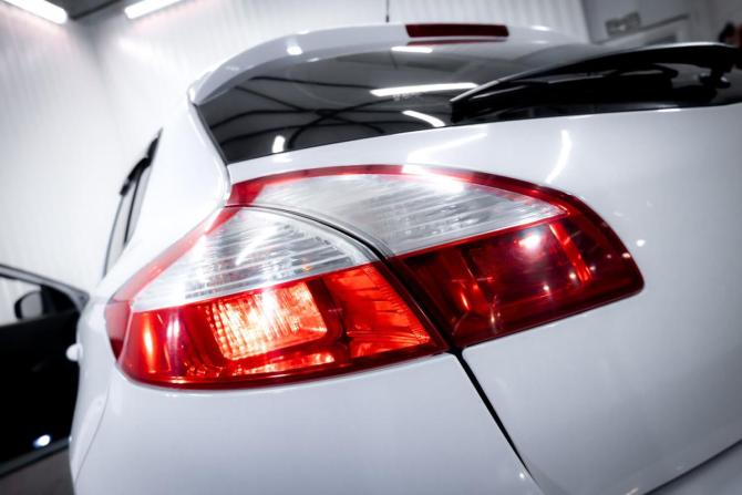 Renault Megane III Рестайлинг с пробегом 2013 года, цена 749 000 рублей, 214000 км, хэтчбек, Автокод Объявления