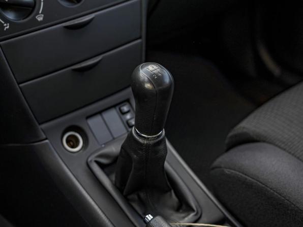 Toyota Corolla IX (E120 E130) Рестайлинг с пробегом 2006 года, цена 422 000 рублей, 194615 км, хэтчбек, Автокод Объявления