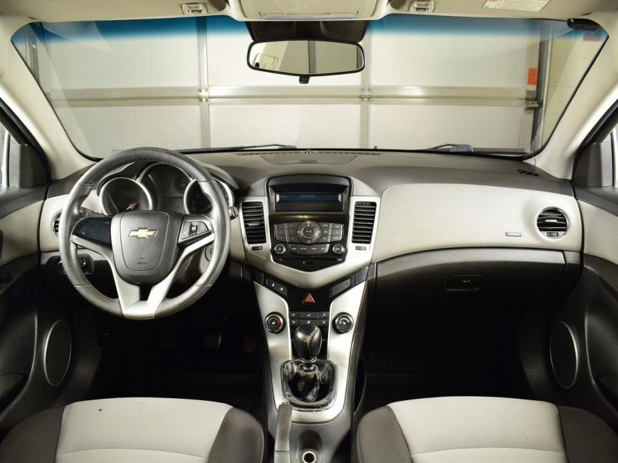 Chevrolet Cruze I Рестайлинг Кемерово  - изображение 8