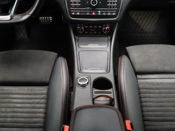 Mercedes-Benz GLA I (X156) с пробегом 2017 года, цена 1 990 000 рублей, 120850 км, внедорожник, Автокод Объявления