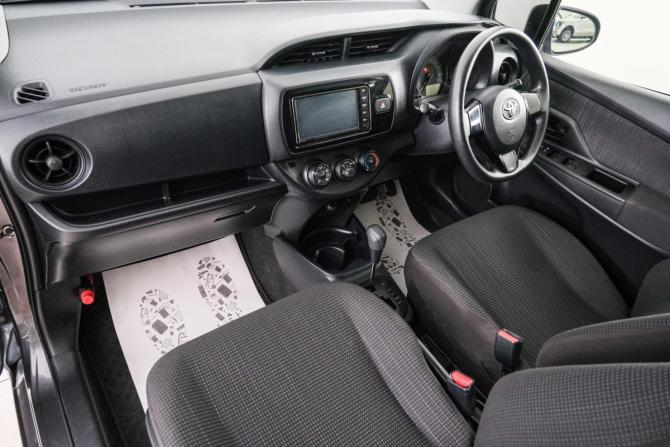 Toyota Vitz III (XP130) Рестайлинг 2 с пробегом 2019 года, цена 969 000 рублей, 103395 км, хэтчбек, Автокод Объявления