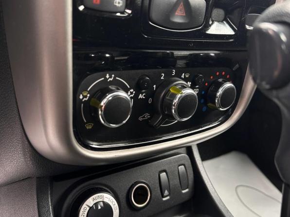 Renault Duster I с пробегом 2014 года, цена 1 022 000 рублей, 129374 км, внедорожник, Автокод Объявления