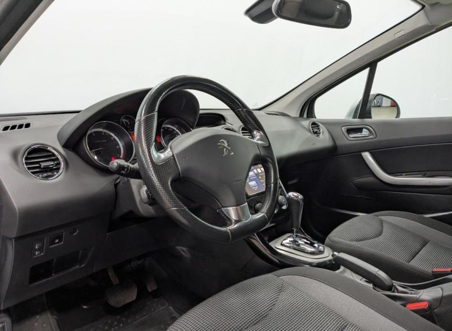 Peugeot 408 I Рестайлинг Санкт-Петербург  - изображение 16