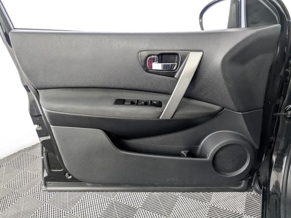 Nissan Qashqai I Рестайлинг с пробегом 2013 года, цена 985 000 рублей, 208362 км, внедорожник, Автокод Объявления
