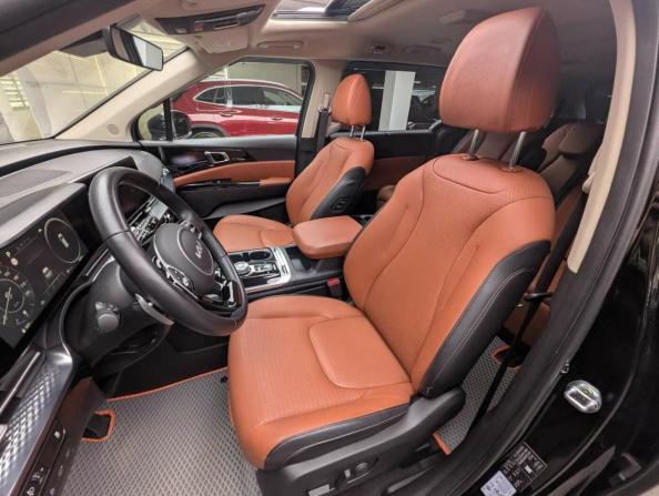 Kia Carnival IV с пробегом 2023 года, цена 4 297 000 рублей, 98457 км, минивэн, Автокод Объявления