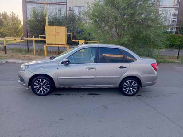 Lada (ВАЗ) Granta I Рестайлинг с пробегом 2022 года, цена 650 000 рублей, 217000 км, седан, Автокод Объявления