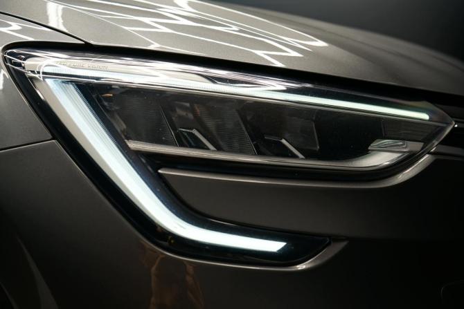 Renault Arkana I с пробегом 2021 года, цена 1 875 000 рублей, 96011 км, внедорожник, Автокод Объявления