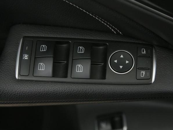Mercedes-Benz CLA I (C117 X117) Рестайлинг с пробегом 2016 года, цена 1 793 000 рублей, 129500 км, седан, Автокод Объявления