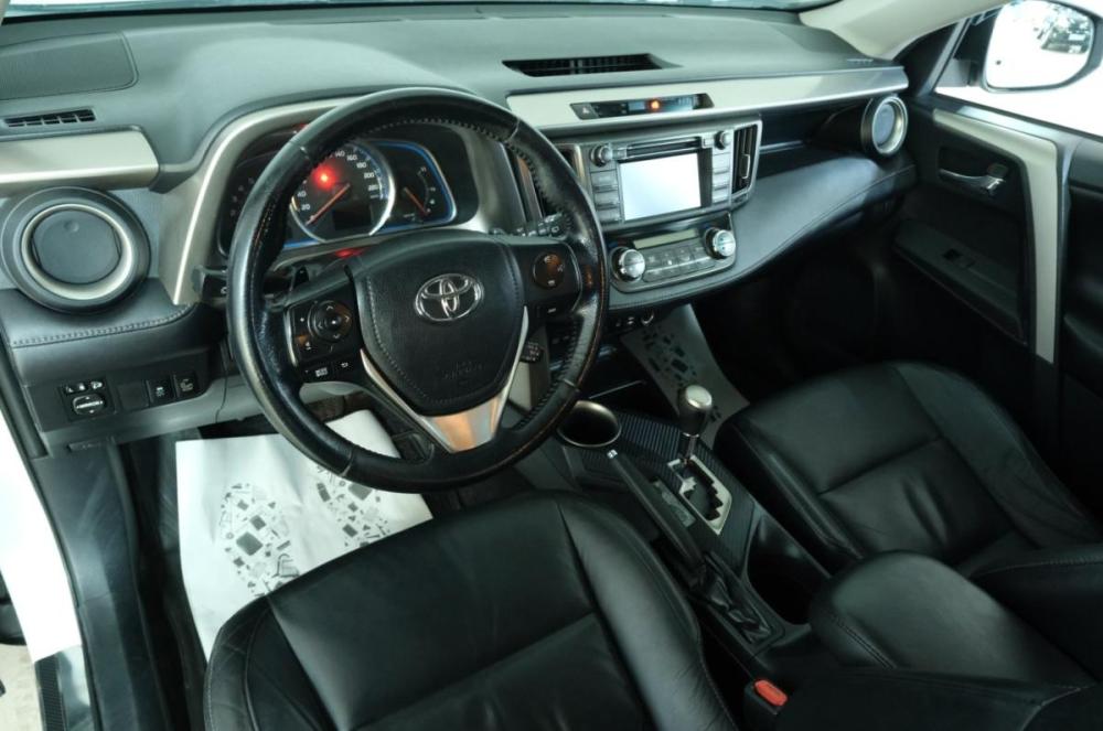 Toyota RAV4 IV (XA40) Омск  - изображение 12