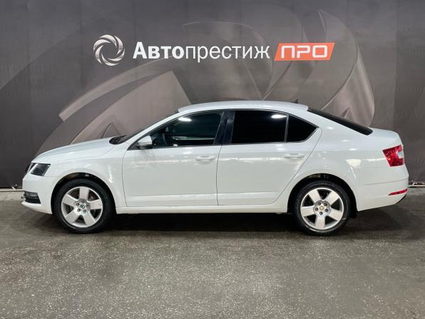 Skoda Octavia III (A7) Рестайлинг с пробегом 2020 года, цена 1 570 000 рублей, 110000 км, лифтбек, Автокод Объявления