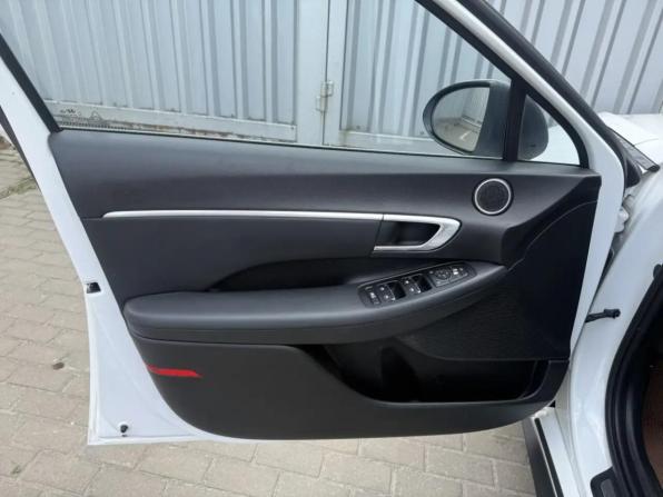 Hyundai Sonata VIII (DN8) с пробегом 2019 года, цена 1 889 000 рублей, 176503 км, седан, Автокод Объявления