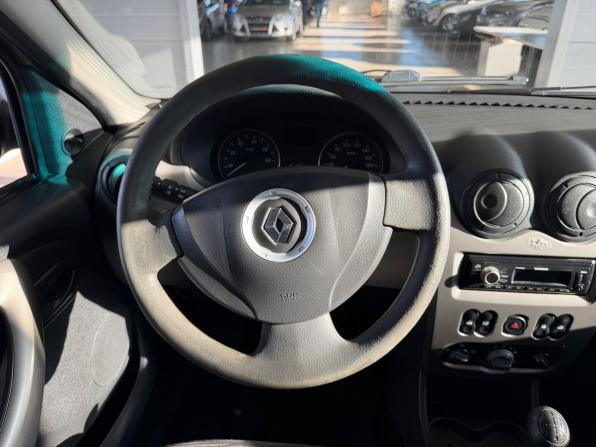 Renault Logan I Рестайлинг с пробегом 2011 года, цена 529 000 рублей, 220000 км, седан, Автокод Объявления