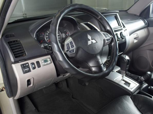 Mitsubishi Pajero Sport II с пробегом 2011 года, цена 1 549 999 рублей, 187204 км, внедорожник, Автокод Объявления