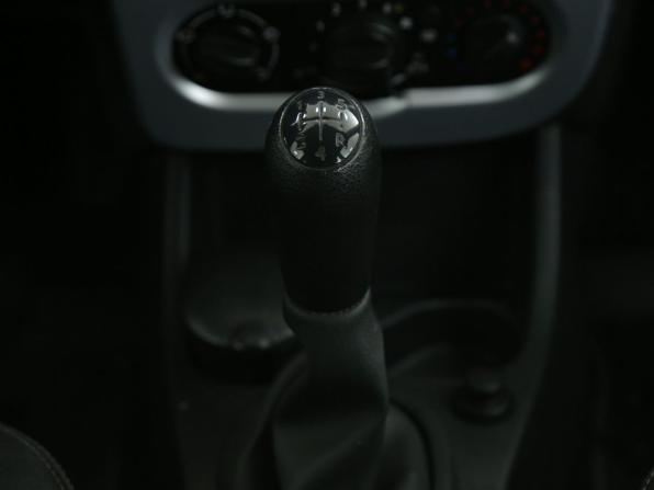 Renault Logan I Рестайлинг с пробегом 2013 года, цена 399 000 рублей, 192000 км, седан, Автокод Объявления