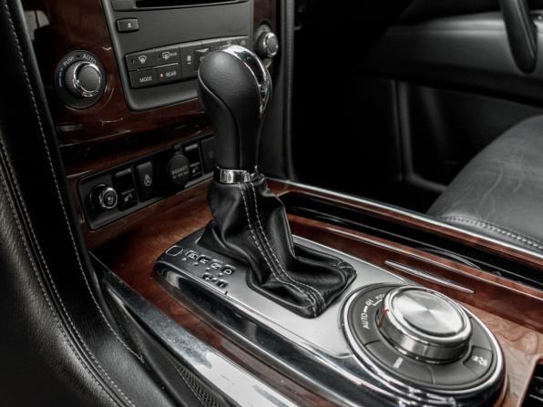 Infiniti QX80 I Рестайлинг с пробегом 2014 года, цена 3 100 000 рублей, 207986 км, внедорожник, Автокод Объявления