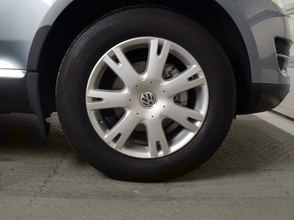 Volkswagen Touareg I Рестайлинг с пробегом 2008 года, цена 999 995 рублей, 262159 км, внедорожник, Автокод Объявления