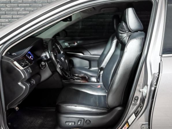 Toyota Camry VII (XV50) Рестайлинг с пробегом 2016 года, цена 1 920 000 рублей, 254378 км, седан, Автокод Объявления