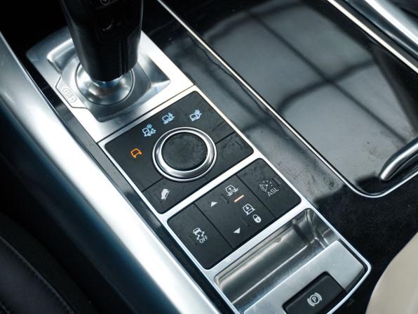 Land Rover Range Rover Sport II с пробегом 2015 года, цена 3 330 000 рублей, 186556 км, внедорожник, Автокод Объявления