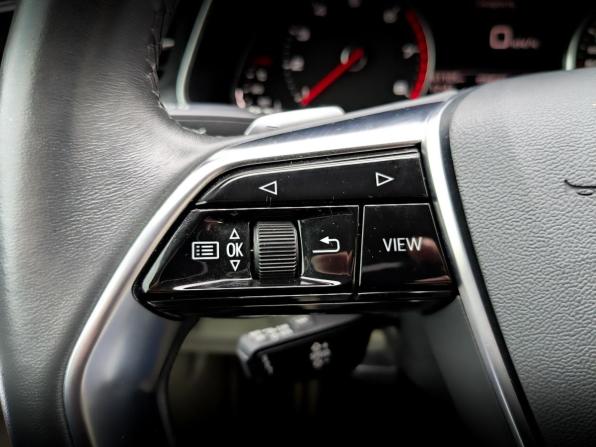 Audi A6 V (C8) с пробегом 2021 года, цена 4 090 000 рублей, 61100 км, седан, Автокод Объявления