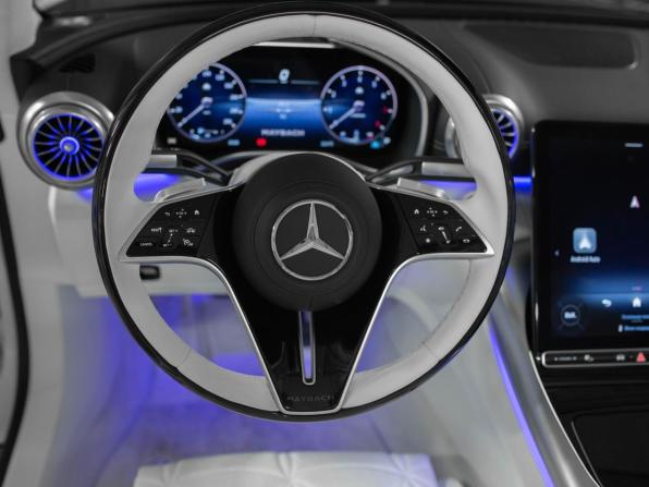 Новый Mercedes-Benz Maybach SL 2025 года, цена 35 900 000 рублей, родстер, Автокод Объявления