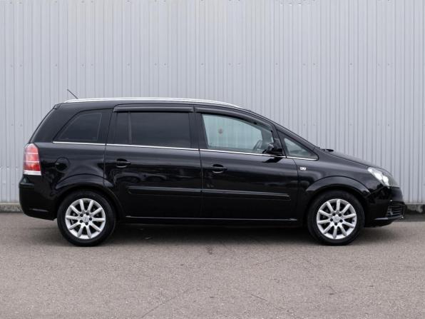 Opel Zafira B с пробегом 2007 года, цена 749 000 рублей, 140342 км, компактвэн, Автокод Объявления