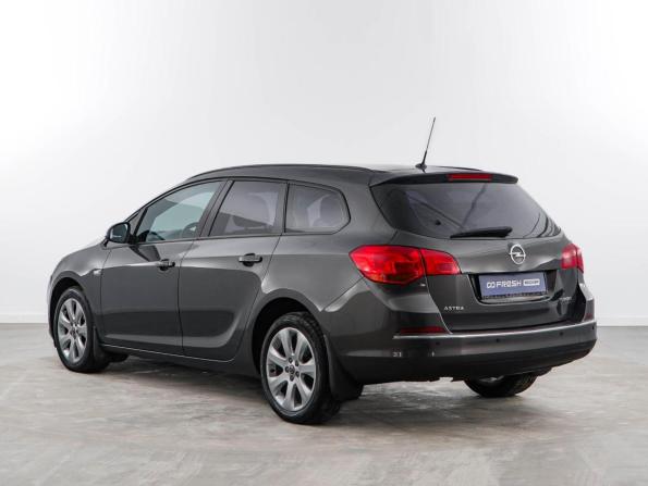 Opel Astra J Рестайлинг с пробегом 2013 года, цена 719 050 рублей, 282550 км, универсал, Автокод Объявления
