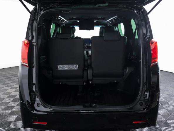 Toyota Alphard III Рестайлинг с пробегом 2021 года, цена 6 299 000 рублей, 52911 км, минивэн, Автокод Объявления