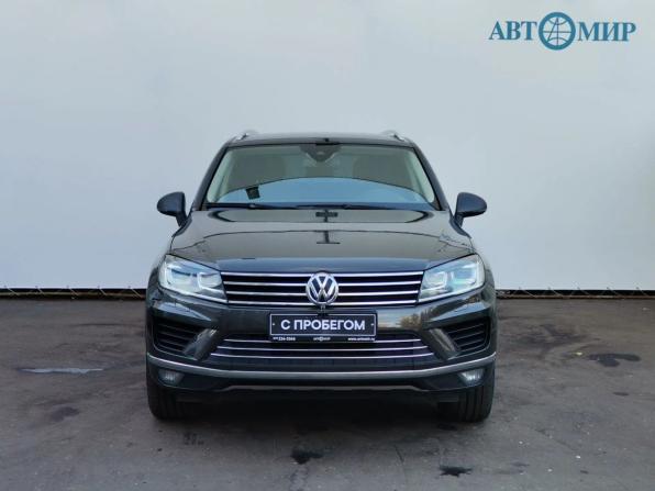 Volkswagen Touareg II Рестайлинг с пробегом 2015 года, цена 2 399 000 рублей, 252623 км, внедорожник, Автокод Объявления
