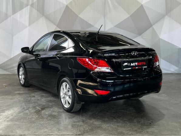 Hyundai Solaris I с пробегом 2011 года, цена 890 000 рублей, 96298 км, седан, Автокод Объявления