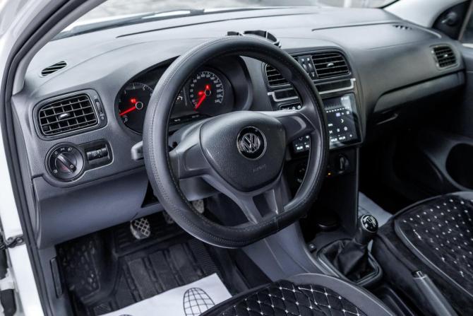 Volkswagen Polo V Рестайлинг с пробегом 2020 года, цена 1 020 000 рублей, 86000 км, седан, Автокод Объявления