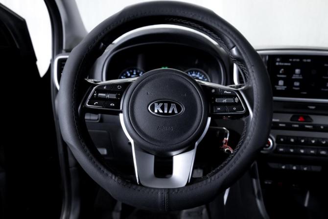 Kia Sportage IV Рестайлинг с пробегом 2020 года, цена 2 200 000 рублей, 95600 км, внедорожник, Автокод Объявления