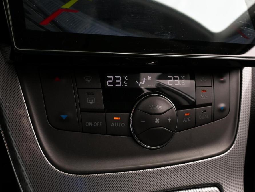 Nissan Tiida II Волгоград  - изображение 16