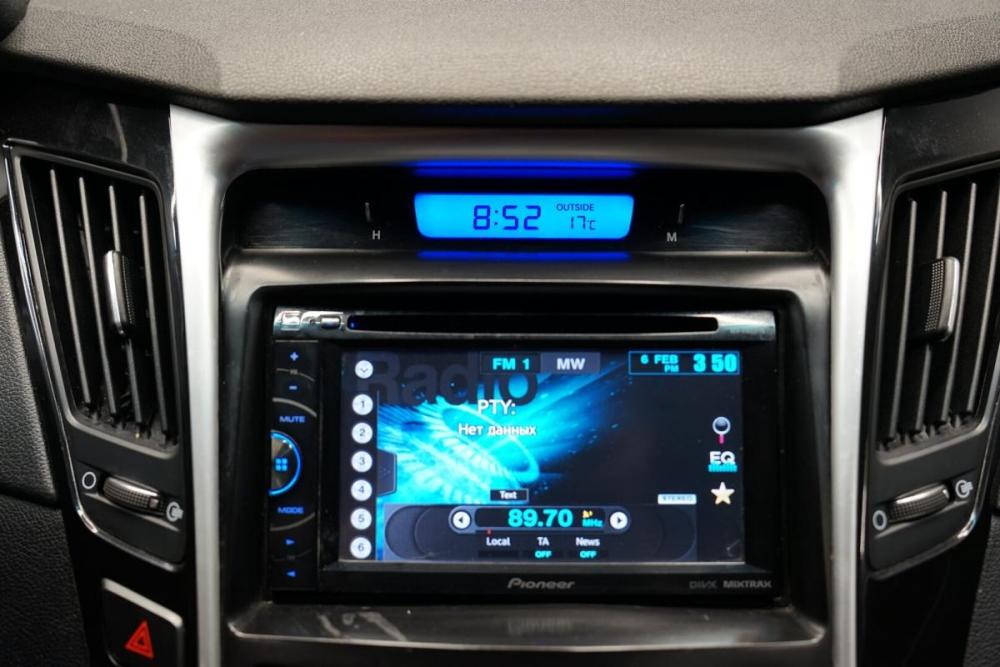 Hyundai Sonata VI (YF) Крым  - изображение 21