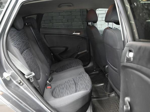 Hyundai Solaris I Рестайлинг с пробегом 2014 года, цена 850 000 рублей, 214683 км, хэтчбек, Автокод Объявления