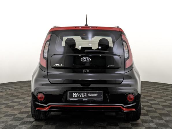 Kia Soul II Рестайлинг с пробегом 2018 года, цена 1 700 000 рублей, 77500 км, хэтчбек, Автокод Объявления