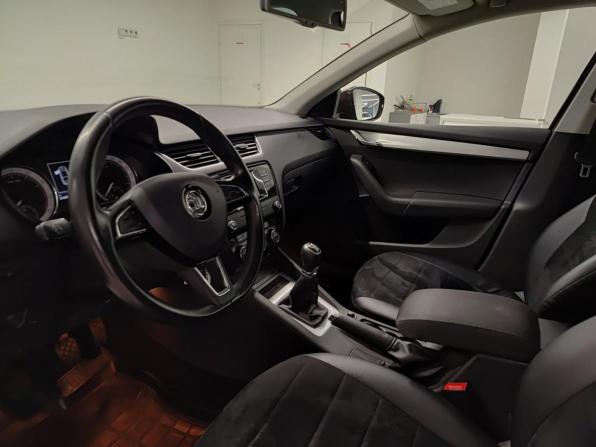 Skoda Octavia III (A7) с пробегом 2016 года, цена 1 290 000 рублей, 214335 км, лифтбек, Автокод Объявления