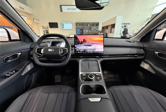 Новый Geely EX5 EM-i 2026 года, цена 3 969 990 рублей, внедорожник, Автокод Объявления