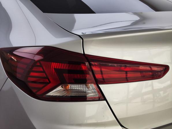 Hyundai Elantra VI (AD) Рестайлинг с пробегом 2019 года, цена 1 735 000 рублей, 79237 км, седан, Автокод Объявления