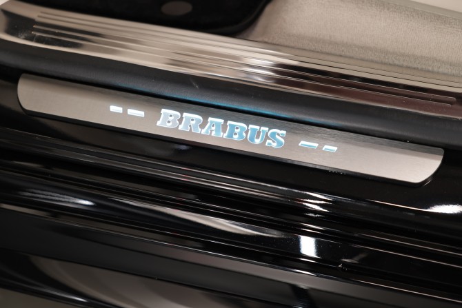 Новый Mercedes-Benz Maybach GLS I 2024 года, цена 39 000 000 рублей, внедорожник, Автокод Объявления