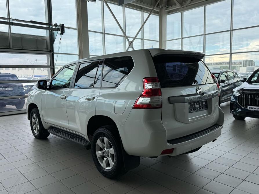Toyota Land Cruiser Prado 150 Series Рестайлинг 1 Москва  - изображение 7