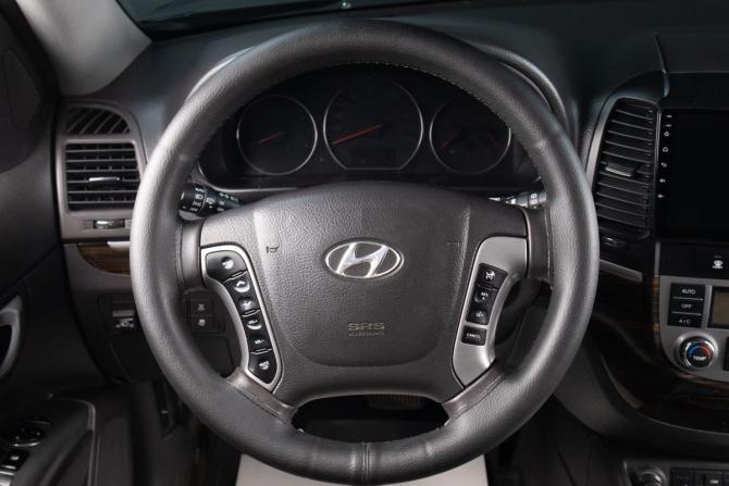 Hyundai Santa Fe II Рестайлинг с пробегом 2012 года, цена 1 259 000 рублей, 244000 км, внедорожник, Автокод Объявления