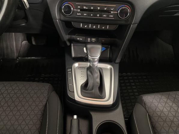Kia Ceed III с пробегом 2018 года, цена 1 665 000 рублей, 59209 км, хэтчбек, Автокод Объявления